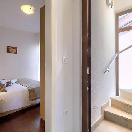شقة Alpa By Interhome *