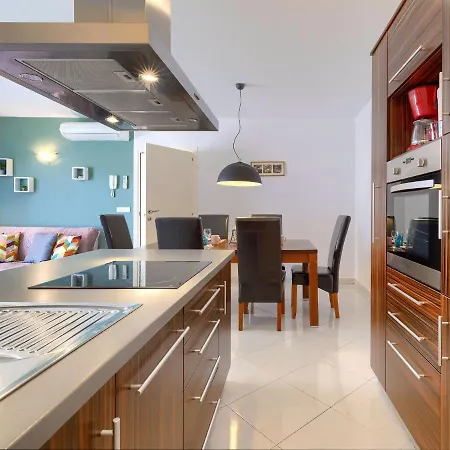 Alpa By Interhome شقة *